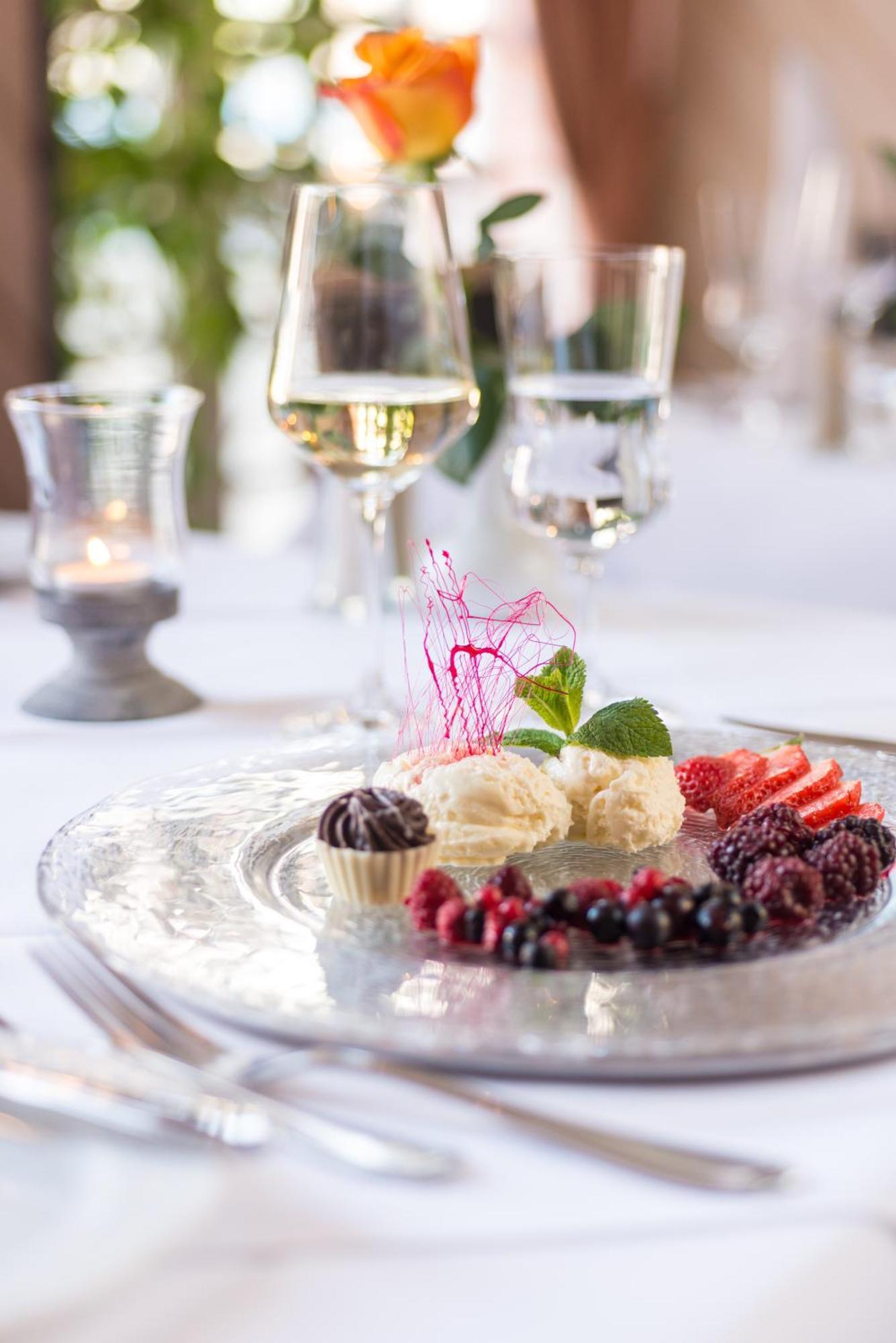 Отель Schlosshotel Weilburg 4*